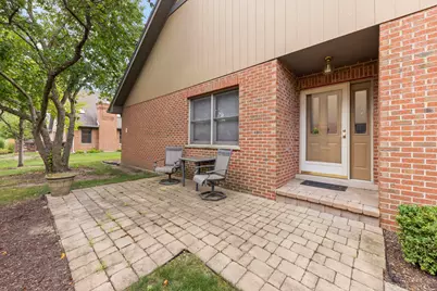 207 Ashley Way, Bloomingdale, IL 60108 - Photo 2