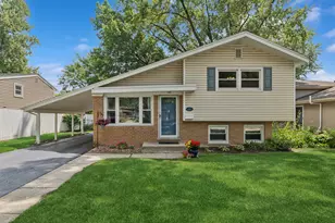 575 Lowden Ave, Glen Ellyn, IL 60137 - Photo 1