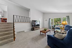 575 Lowden Ave, Glen Ellyn, IL 60137 - Photo 4