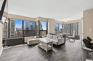 30 E Huron St, Chicago, IL 60611 - Photo 2