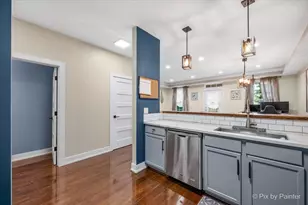 102 Neutrenton Ave, Elgin, IL 60120 - Photo 16