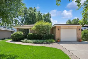 1746 Richfield Ave, Highland Park, IL 60035 - Photo 1