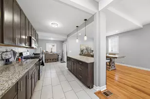 633 N Latrobe Ave, Chicago, IL 60644 - Photo 4