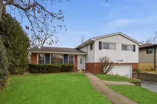 1300 Knollwood Rd, Deerfield, IL 60015 - Photo 1