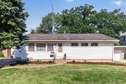 1212 N 1st Street, Dekalb, IL 60115 - Photo 1