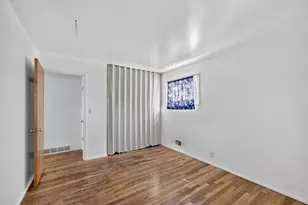 1212 N 1st St, Dekalb, IL 60115 - Photo 18