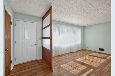 1212 N 1st Street, Dekalb, IL 60115 - Photo 6