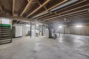 1212 N 1st St, Dekalb, IL 60115 - Photo 22