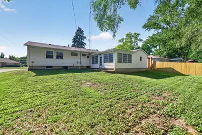 1212 N 1st Street, Dekalb, IL 60115 - Photo 26