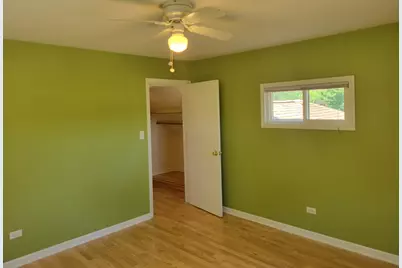 26428 W Prospect Avenue, Antioch, IL 60002 - Photo 6