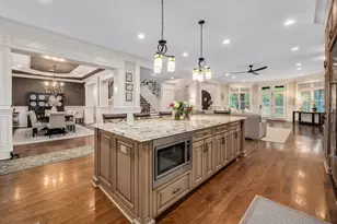 4050 Sterling Rd, Downers Grove, IL 60515 - Photo 20