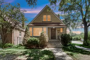 8459 S Elizabeth St, Chicago, IL 60620 - Photo 2