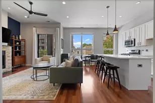 1717 N Western Ave, Chicago, IL 60647 - Photo 2