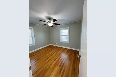 5623 S Nagle Avenue, Chicago, IL 60638 - Photo 12