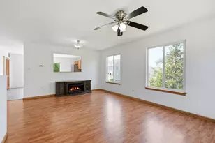 531 Meadow Lily Dr, Joliet, IL 60431 - Photo 20