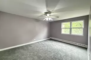 2057 E 72nd St, Chicago, IL 60649 - Photo 18