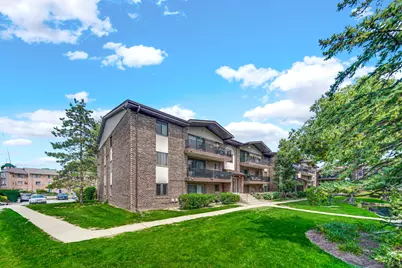 13913 James Drive #1021, Crestwood, IL 60418 - Photo 1