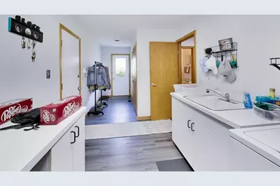 3420 Springdale Avenue, Glenview, IL 60025 - Photo 24