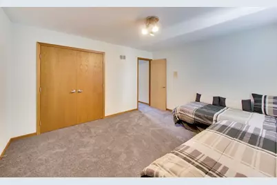 3420 Springdale Avenue, Glenview, IL 60025 - Photo 38