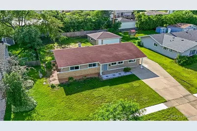 1420 Cooper Road, Hoffman Estates, IL 60169 - Photo 8