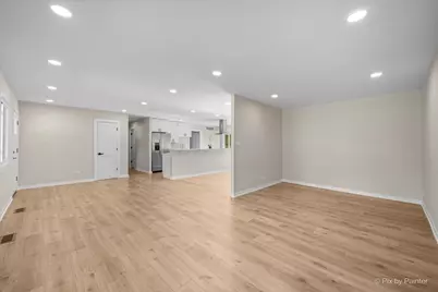 1420 Cooper Road, Hoffman Estates, IL 60169 - Photo 14