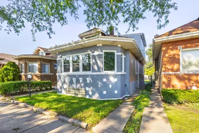 8251 S Carpenter Street, Chicago, IL 60620 - Photo 2
