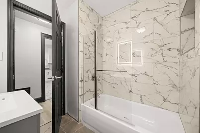 8251 S Carpenter Street, Chicago, IL 60620 - Photo 18