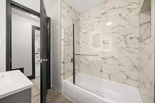 8251 S Carpenter St, Chicago, IL 60620 - Photo 18