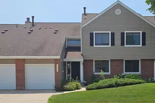 964 Harvest Cir, Buffalo Grove, IL 60089 - Photo 1