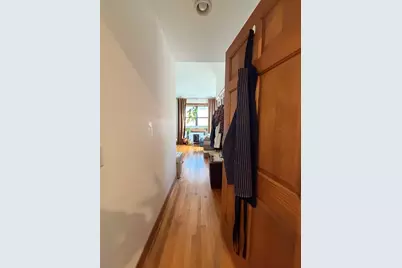 4051 N Kenmore Avenue #3S, Chicago, IL 60613 - Photo 6