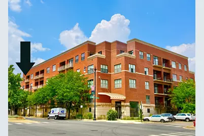 3300 W Irving Park Road #H5, Chicago, IL 60618 - Photo 2