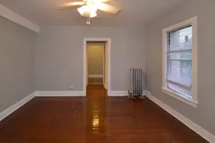 4602 N Beacon St, Chicago, IL 60640 - Photo 12