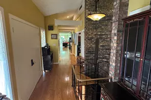 17 Marryat Rd, Trout Valley, IL 60013 - Photo 12