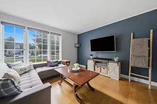 5108 N Octavia Ave, Harwood Heights, IL 60706 - Photo 10