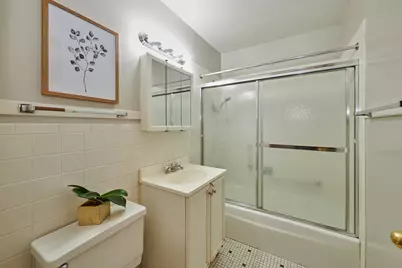 8541 Lotus Avenue #710, Skokie, IL 60077 - Photo 12