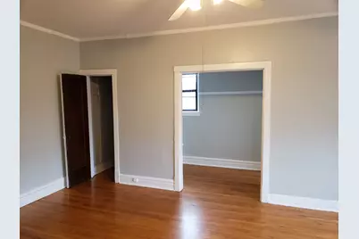 3412 W Montrose Avenue #209, Chicago, IL 60618 - Photo 2