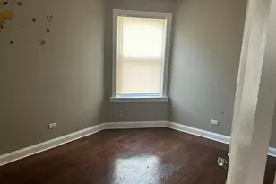 7648 S Luella Ave, Chicago, IL 60649 - Photo 12