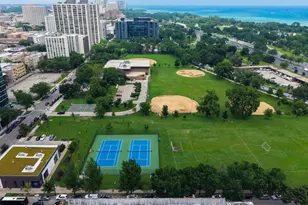 4343 N Clarendon Ave, Chicago, IL 60613 - Photo 16