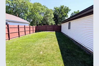 1 Oak Meadow Court, Streamwood, IL 60107 - Photo 18