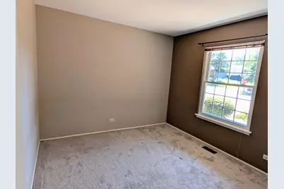 1 Oak Meadow Court, Streamwood, IL 60107 - Photo 12