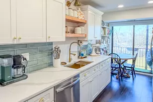250 W Parliament Pl, Mount Prospect, IL 60056 - Photo 14
