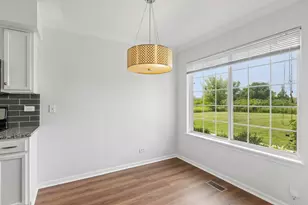 12688 W Wakefield Dr, Beach Park, IL 60083 - Photo 6