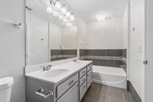 12688 W Wakefield Dr, Beach Park, IL 60083 - Photo 14