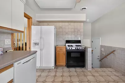 9228 Robinson Avenue, Franklin Park, IL 60131 - Photo 8