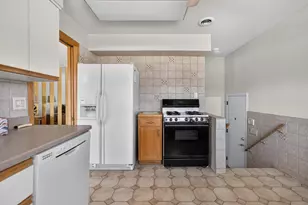 9228 Robinson Ave, Franklin Park, IL 60131 - Photo 8