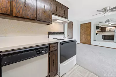 6405 W Home Avenue #11A, Worth, IL 60482 - Photo 8