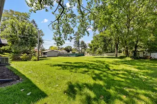 24 N Greenwood Ave, Palatine, IL 60074 - Photo 8