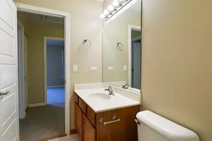 568 Truman Dr, Oswego, IL 60543 - Photo 22
