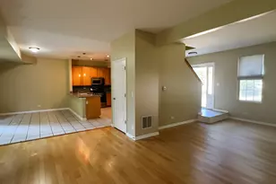 568 Truman Dr, Oswego, IL 60543 - Photo 8