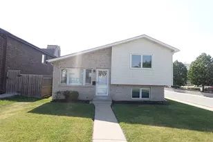 9800 S Artesian Ave, Evergreen Park, IL 60805 - Photo 1